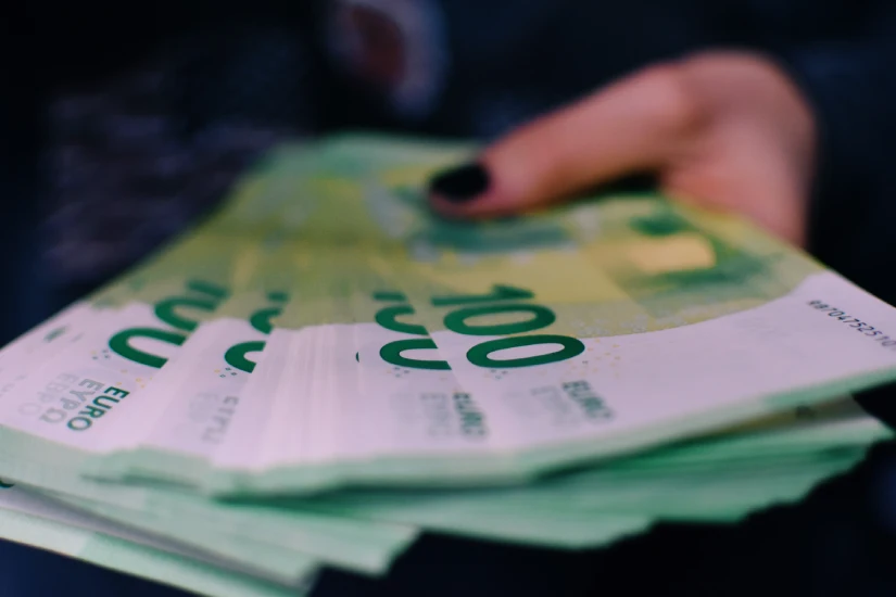 Salário Líquido em Portugal: Guia para Calcular o Vencimento Real