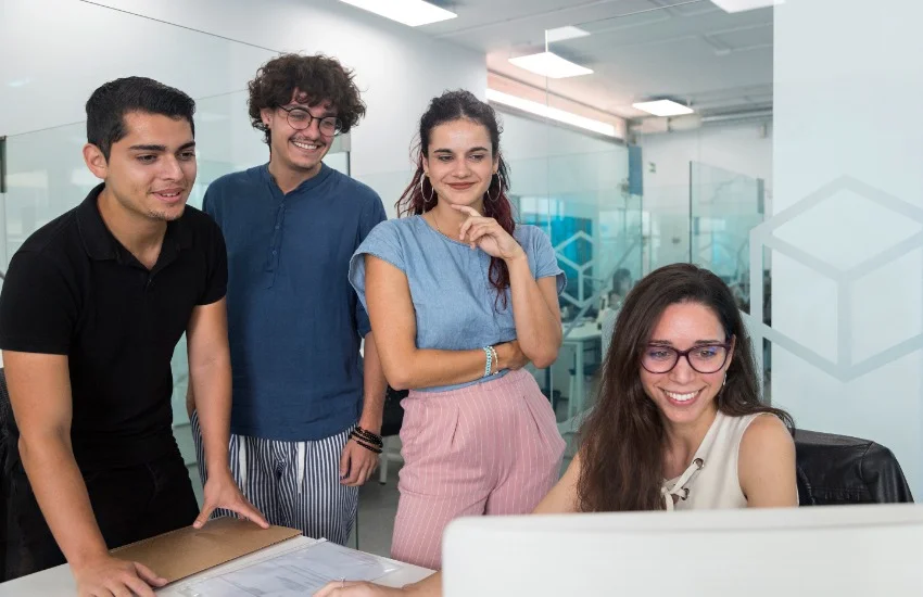 software de gestão de equipas